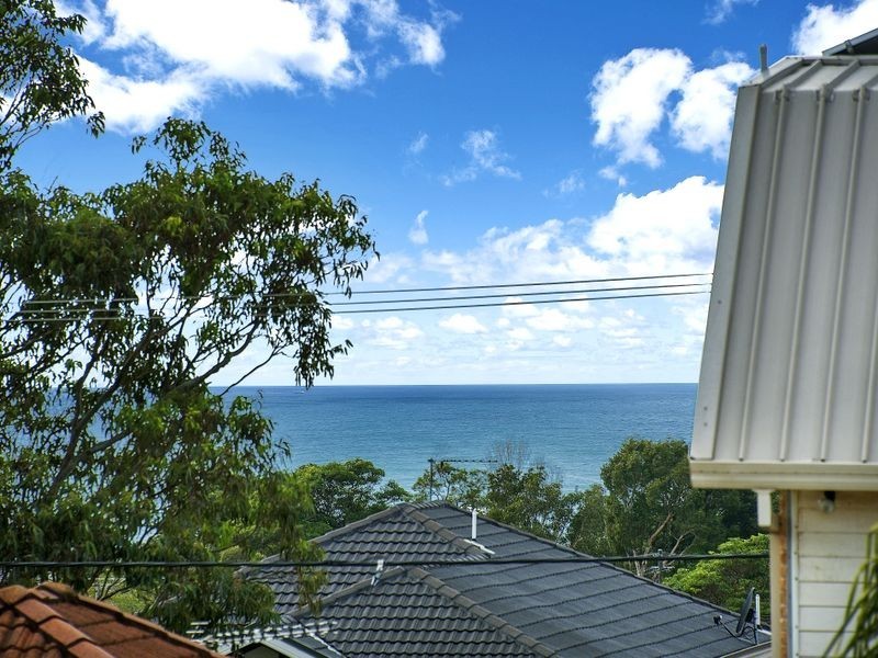 9 Edward Street, Narraweena NSW 2099