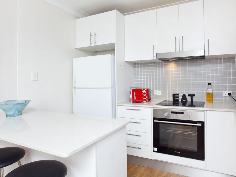 2/10 Ilikai Place, Dee Why NSW 2099