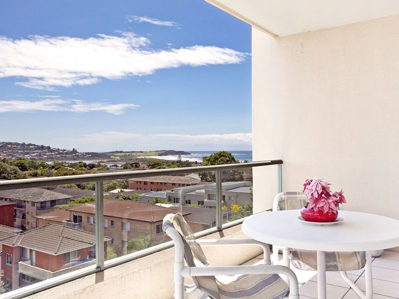 17/53 Oaks Avenue, Dee Why NSW 2099