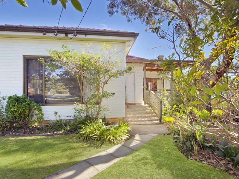 232 Alfred Street, Narraweena NSW 2099