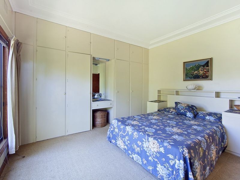 232 Alfred Street, Narraweena NSW 2099