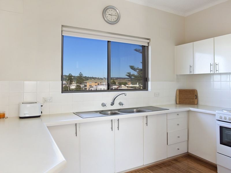 9/157 Ocean Street, Narrabeen NSW 2101