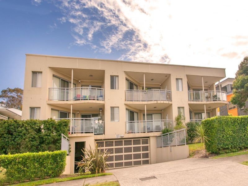 14/8 Shackel Avenue, Brookvale NSW 2100