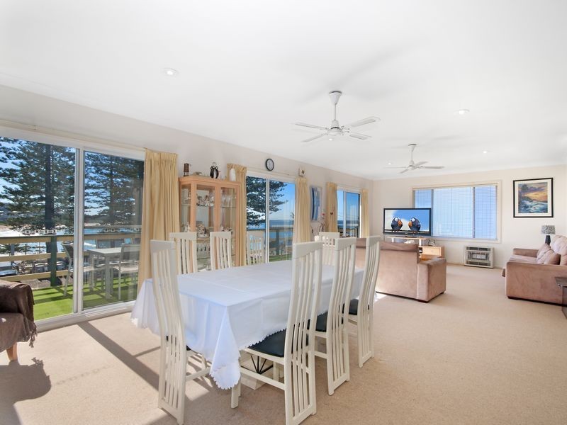 139 Oaks Avenue, Dee Why NSW 2099