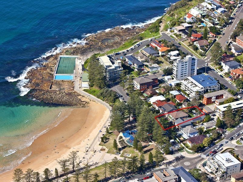 139 Oaks Avenue, Dee Why NSW 2099