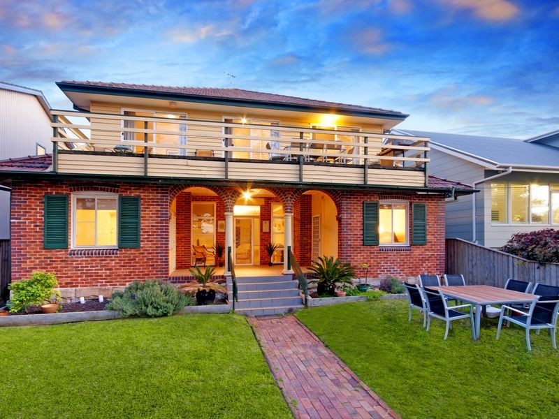139 Oaks Avenue, Dee Why NSW 2099