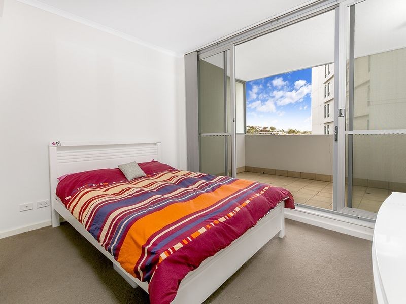 6303/10 Sturdee Parade, Dee Why NSW 2099