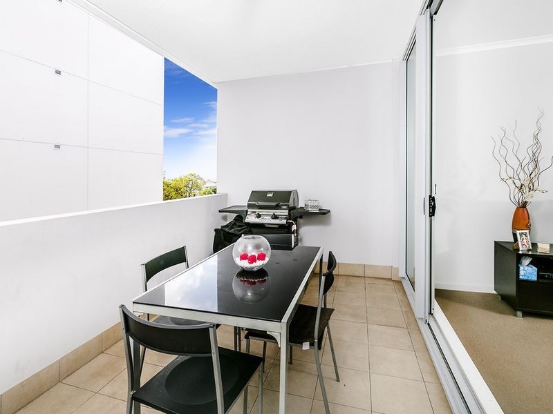 6303/10 Sturdee Parade, Dee Why NSW 2099