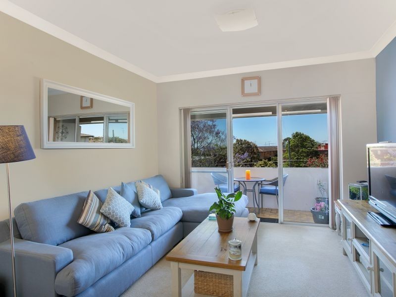 6/2 Holborn Avenue, Dee Why NSW 2099