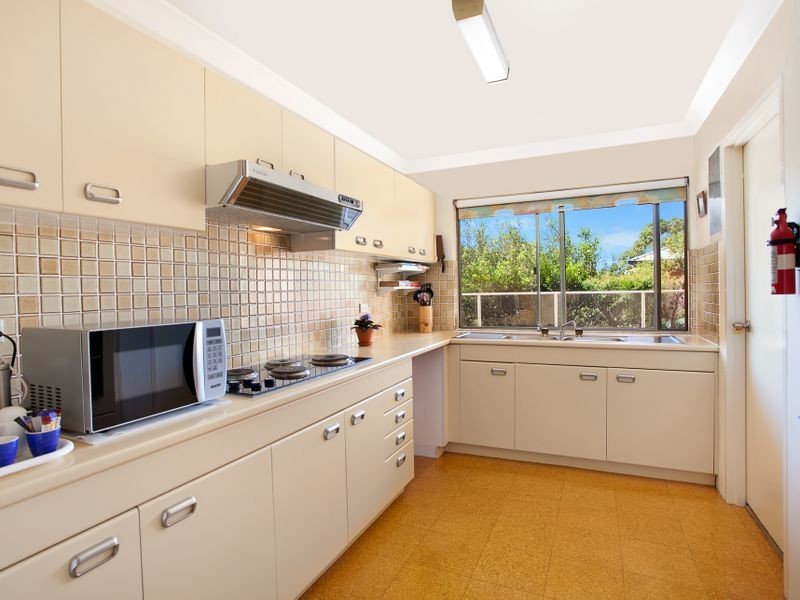 8/24 The Crescent, Dee Why NSW 2099