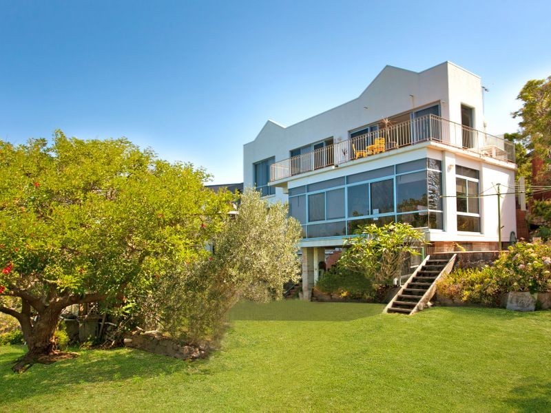 14 Summit Avenue, Dee Why NSW 2099