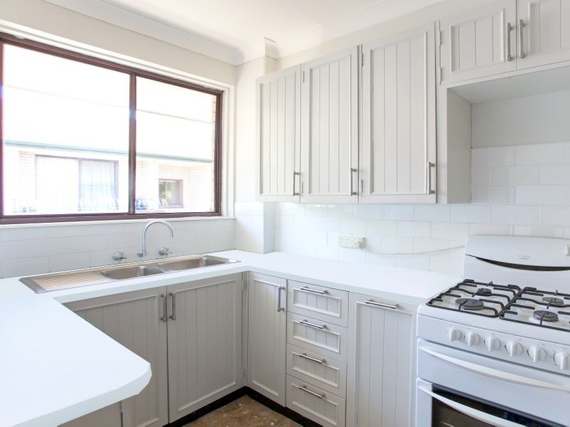 12/95 Pacific Parade, Dee Why NSW 2099