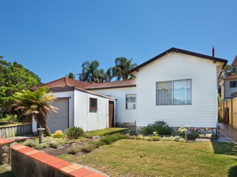 84 Abbott Road, North Curl Curl NSW 2099