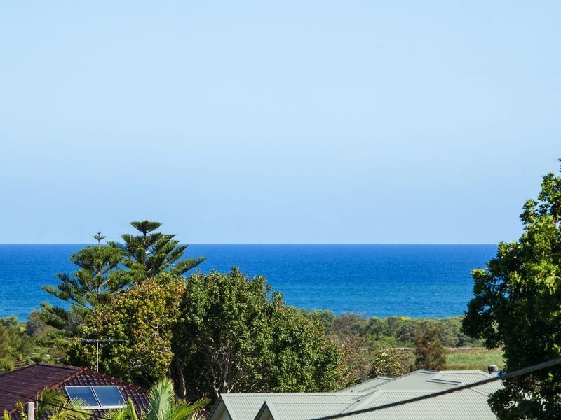 32 Westmoreland Avenue, Collaroy NSW 2097