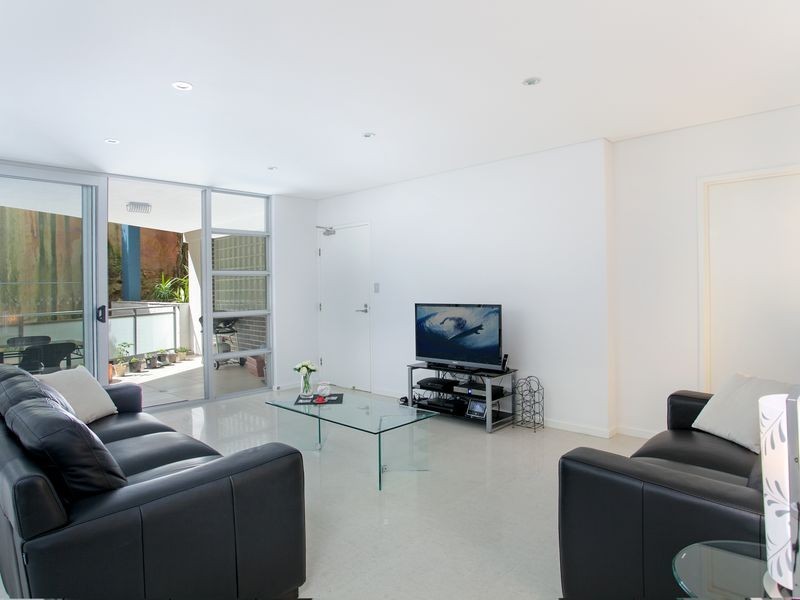 206/14-18 Francis Street, Dee Why NSW 2099