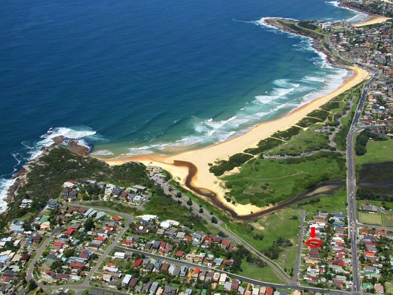 34 Surf Road, North Curl Curl NSW 2099