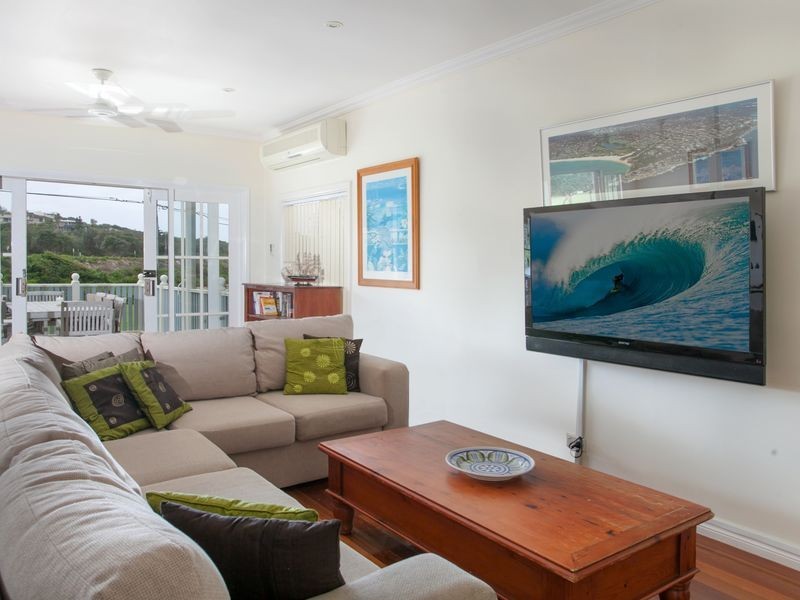 34 Surf Road, North Curl Curl NSW 2099