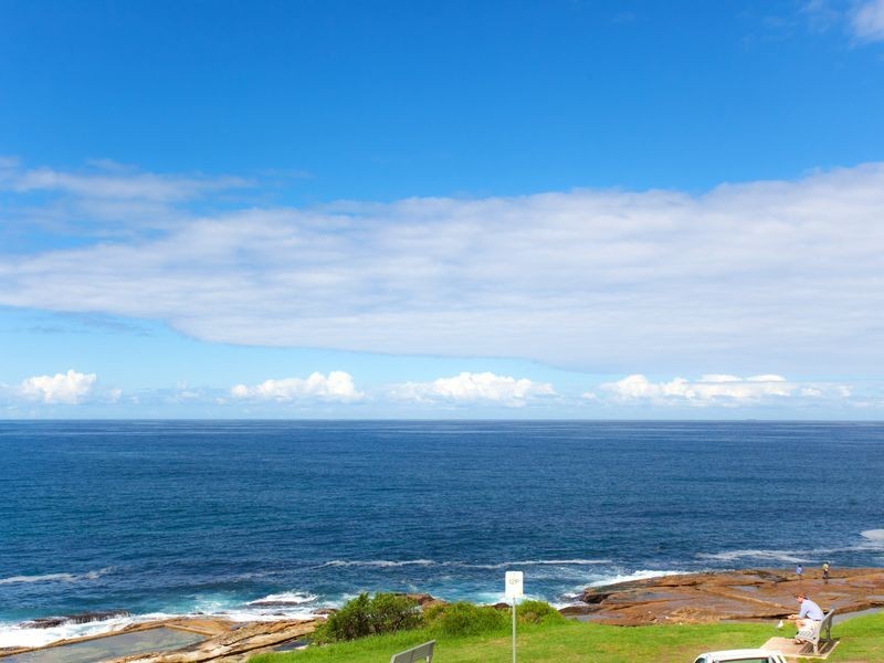 16/2 Monash Parade, Dee Why NSW 2099