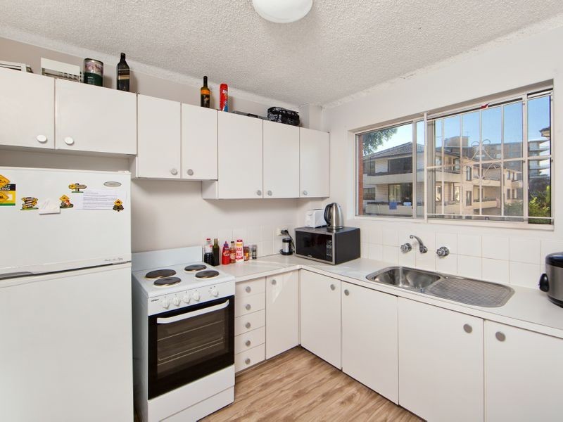 6/94 Howard Avenue, Dee Why NSW 2099