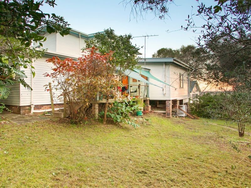 56 Consul Road North, Narraweena NSW 2099