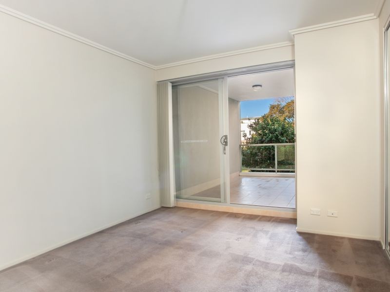 B9/31-37 Pacific Parade, Dee Why NSW 2099