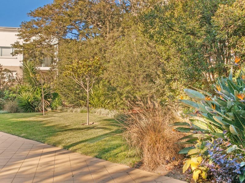 B9/31-37 Pacific Parade, Dee Why NSW 2099