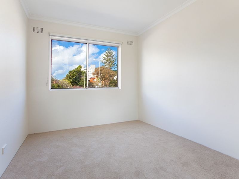 3/2 The Strand, Dee Why NSW 2099