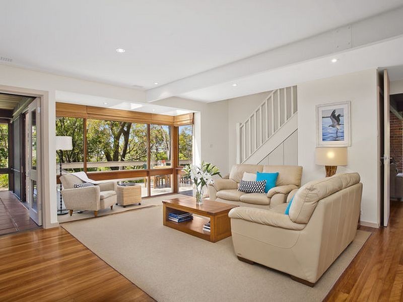 11 Kywong Road, Elanora Heights NSW 2101