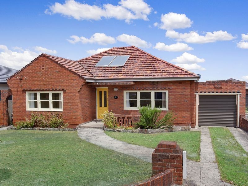 41 Mcintosh Road, Dee Why NSW 2099