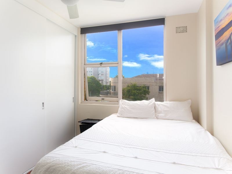 10/147 Pacific Parade, Dee Why NSW 2099