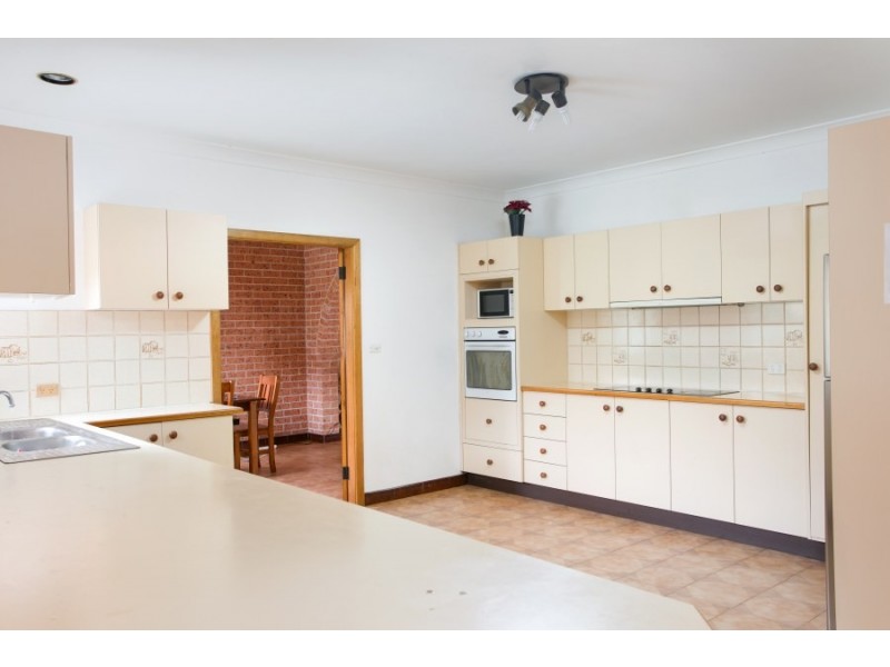 176 Old Pittwater Road, Brookvale NSW 2100