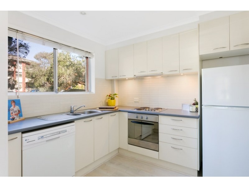 1/94 Howard Avenue, Dee Why NSW 2099