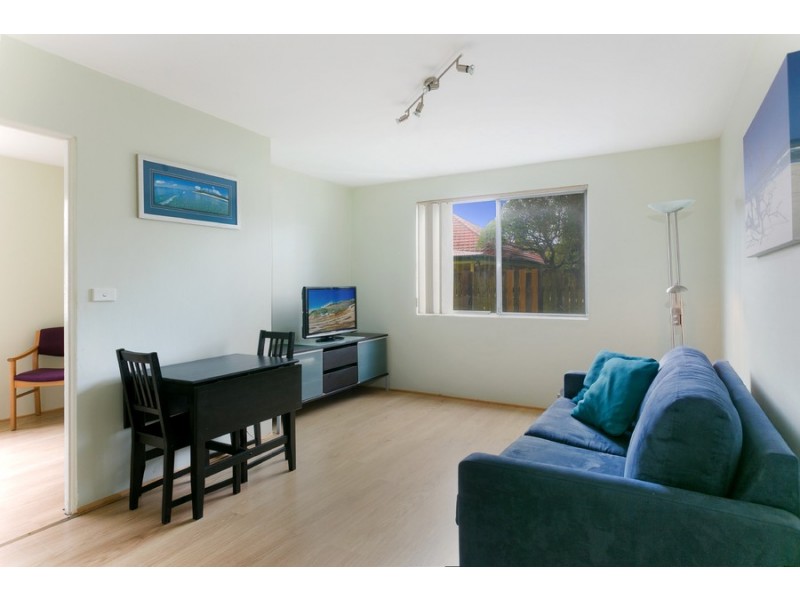 8/28 Howard Avenue, Dee Why NSW 2099