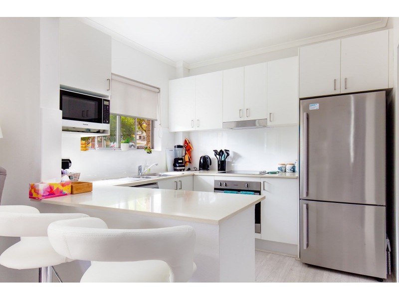 17/82 Pacific Parade, Dee Why NSW 2099