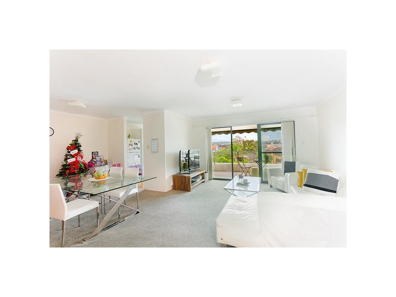 9/131 Pacific Parade, Dee Why NSW 2099