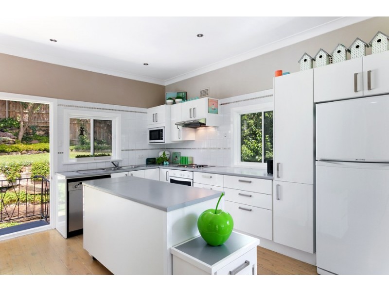 217 Headland Road, North Curl Curl NSW 2099