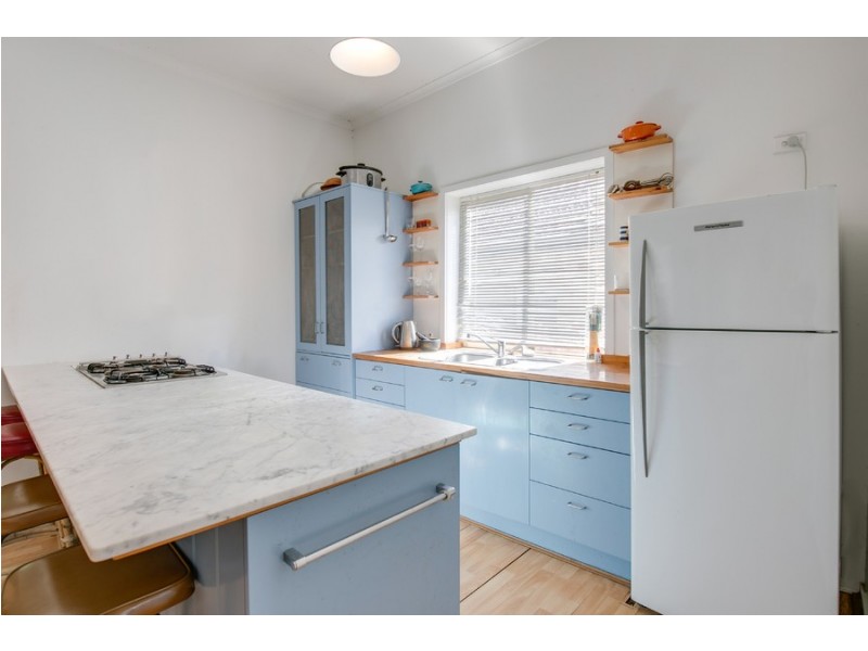 30 Adams Street, Curl Curl NSW 2096