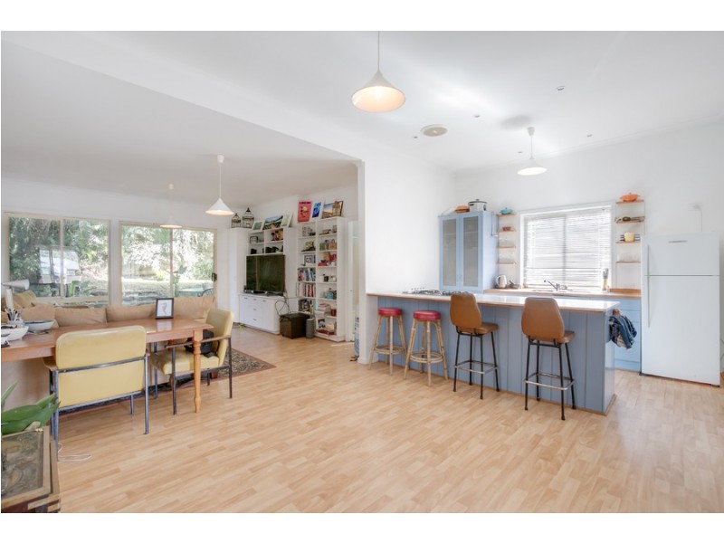 30 Adams Street, Curl Curl NSW 2096