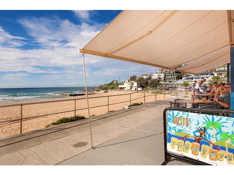 30 Adams Street, Curl Curl NSW 2096