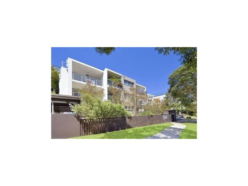 2/31-33 Sturdee Parade, Dee Why NSW 2099