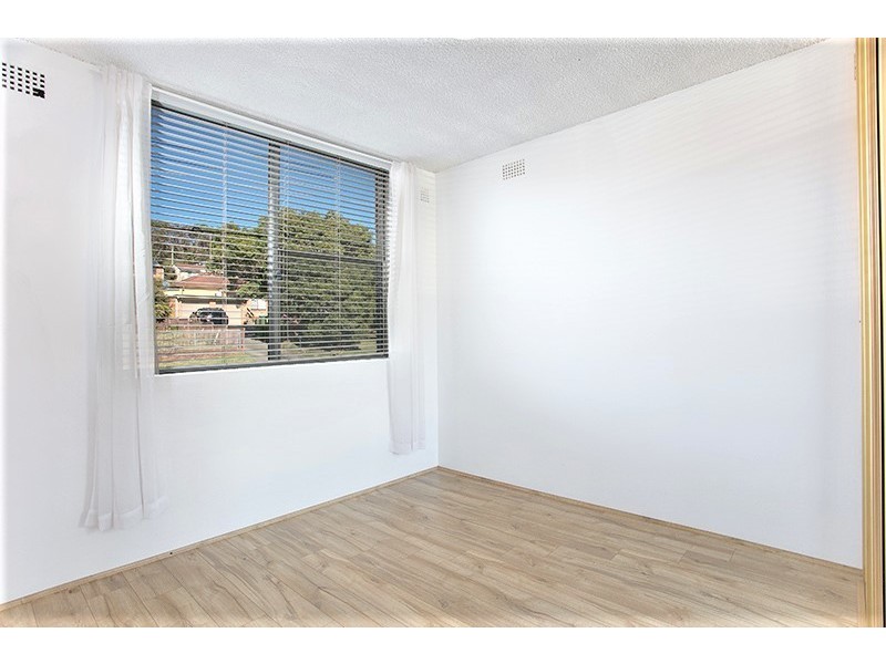 8/19 Wheeler Parade, Dee Why NSW 2099