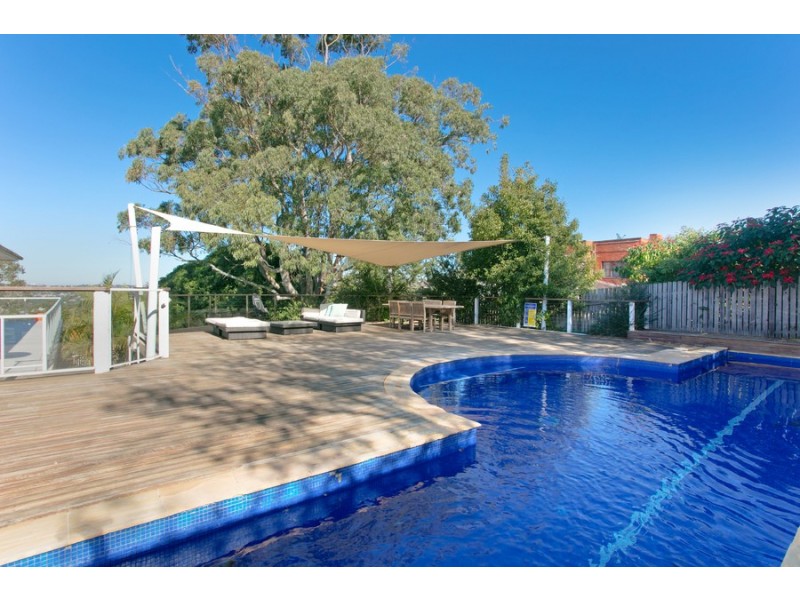 22 Connaught Street, Narraweena NSW 2099
