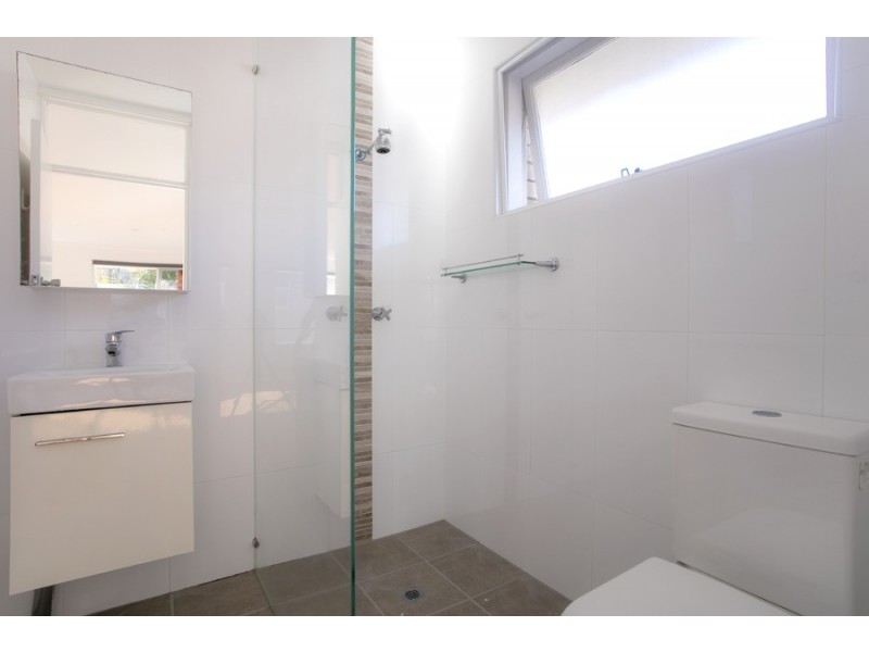 7/4 Grafton Crescent, Dee Why NSW 2099