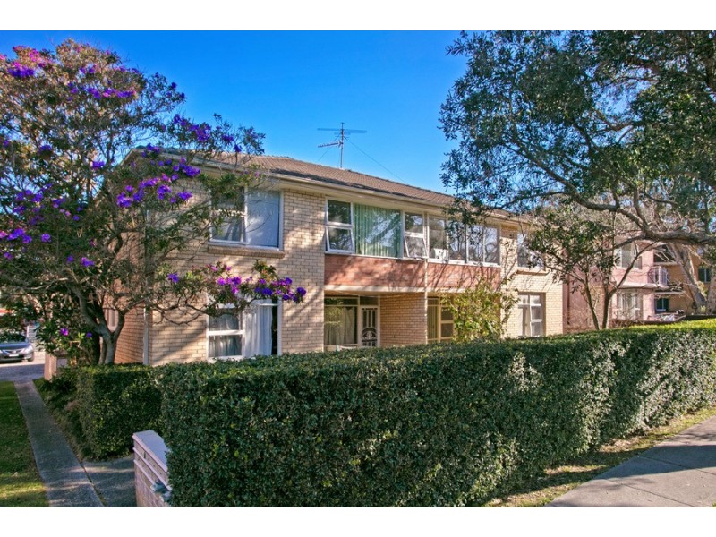 7/4 Grafton Crescent, Dee Why NSW 2099