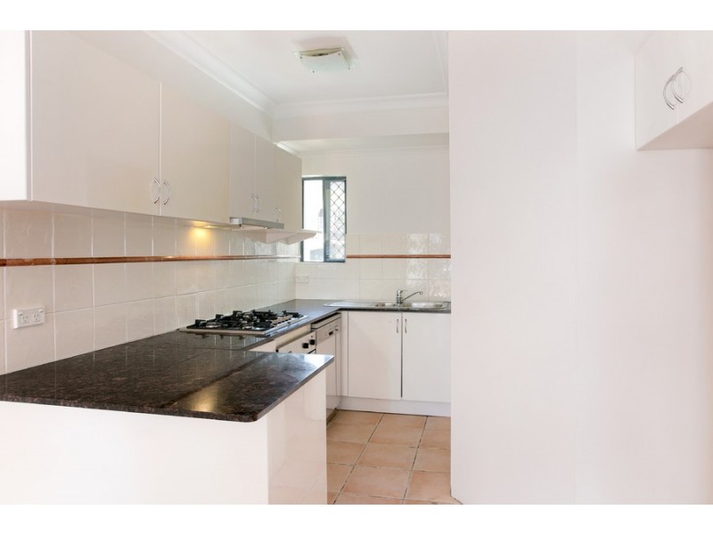 2/5 Delmar Parade, Dee Why NSW 2099
