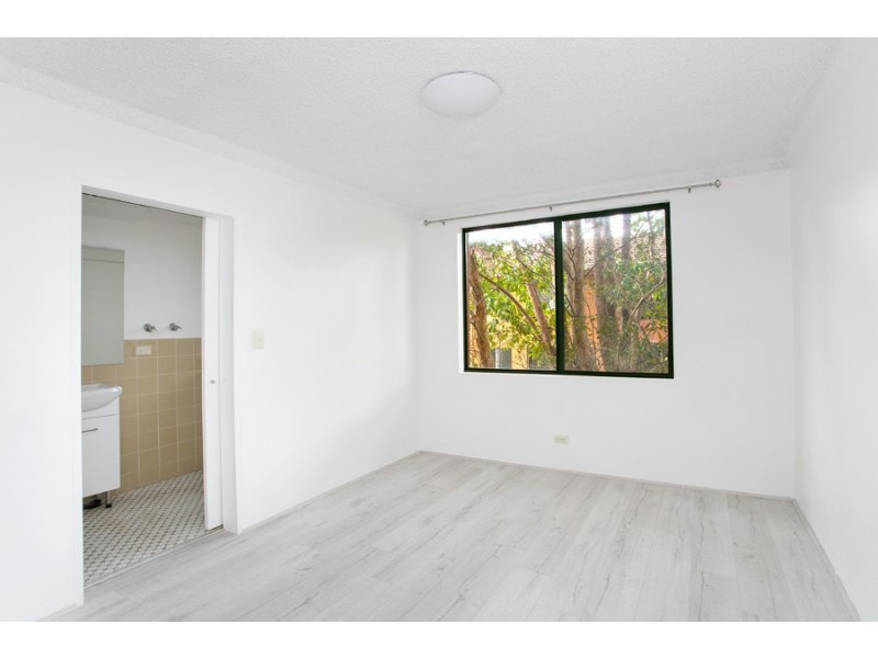 4/88 Wyadra Avenue, Freshwater NSW 2096