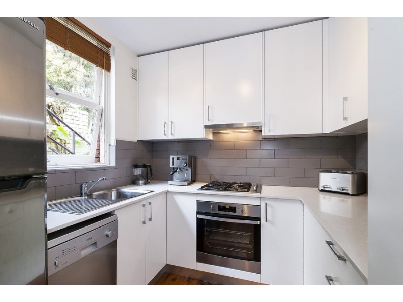 2/35 McDonald Street, Freshwater NSW 2096