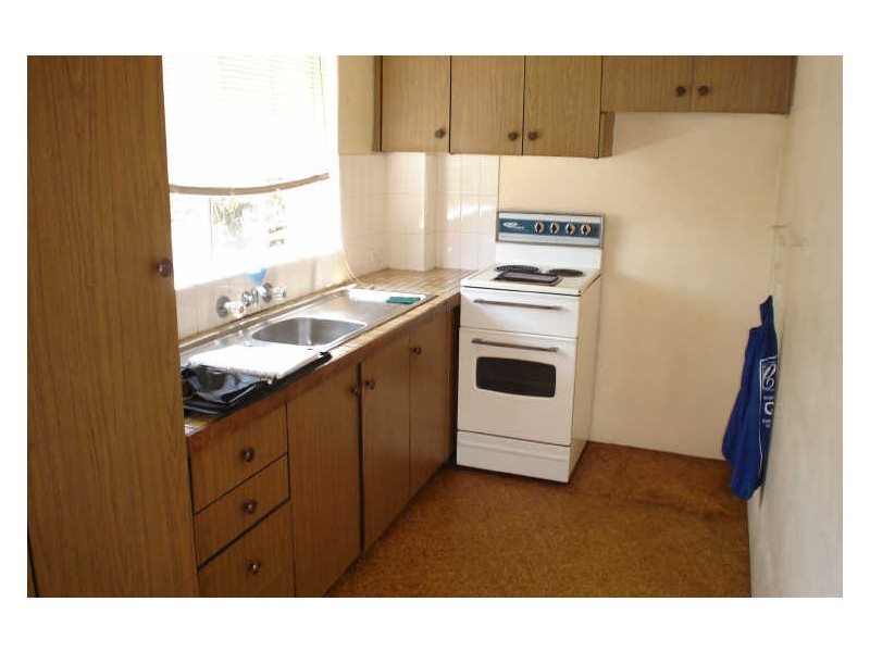 1/13 Wheeler Parade, Dee Why NSW 2099