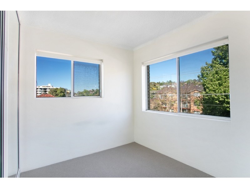 8/3 Francis Street, Dee Why NSW 2099