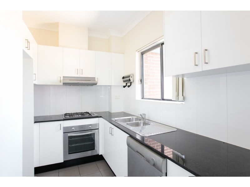 10/10 Funda Place, Brookvale NSW 2100